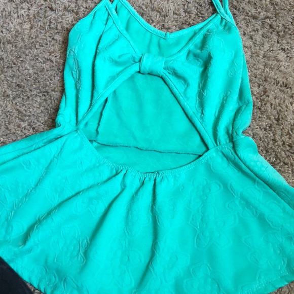 Top - Picture 4 of 4